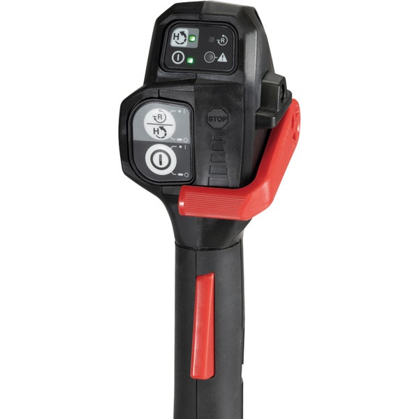 Verstellbarer ergonomischer Handgriff für Motorsensen mit Darstellung verschiedener Winkelpositionen.