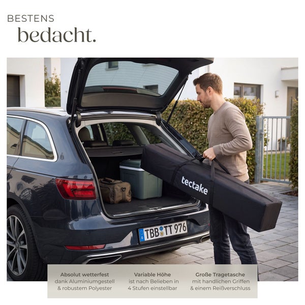 Ein Mann lädt eine tectake Tragetasche in den Kofferraum eines Autos. Die Tasche ist für ein Pavillon mit Aluminiumgestell und Polyester geeignet.