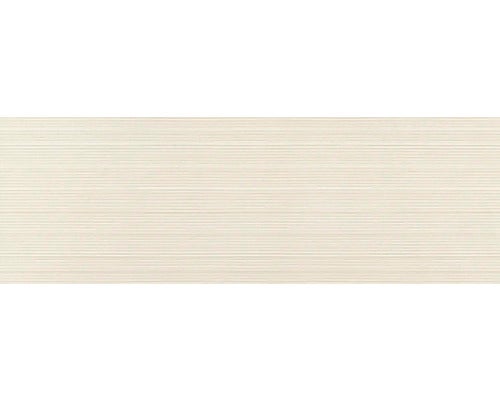 Hellfarbige, längliche Fliese mit feiner Rillenstruktur