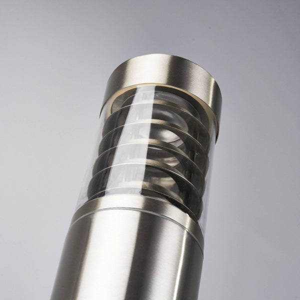 Gartenleuchte aus Edelstahl mit transparentem Gehäuse