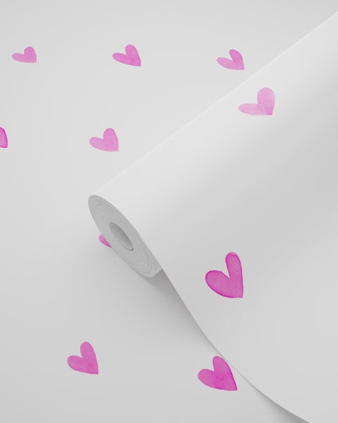 Tapetenrolle mit Herzmuster