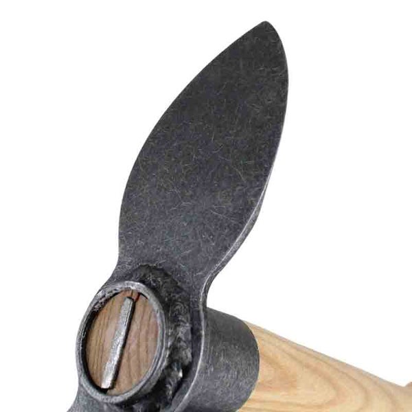 Spitzhacke mit Holzgriff