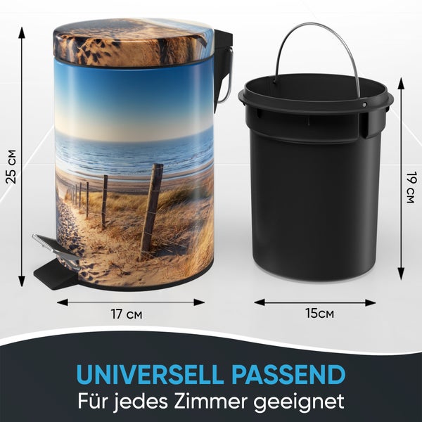 Tretmülleimer mit Strandmotiv, Höhe 25 Zentimeter, Breite 17 Zentimeter, mit schwarzem Inneneimer, Höhe 19 Zentimeter, Breite 15 Zentimeter.