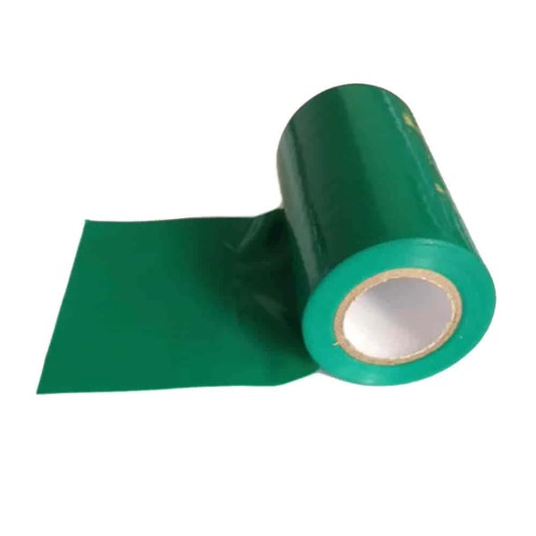 Rolle mit einem glatten, stabilen Kunststoffband für Garten- und Heimwerkeranwendungen.