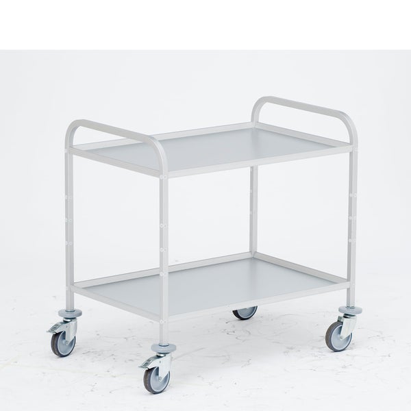 Servierwagen aus Metall mit zwei Ebenen, zwei Schiebebügeln und vier Lenkrollen.