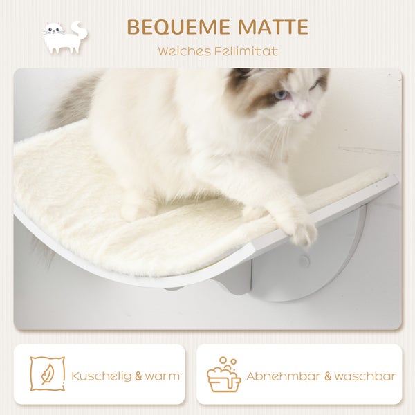Wandliegeplatz für Katzen mit weicher Matte aus Fellimitat, kuschelig und warm, abnehmbar und waschbar.