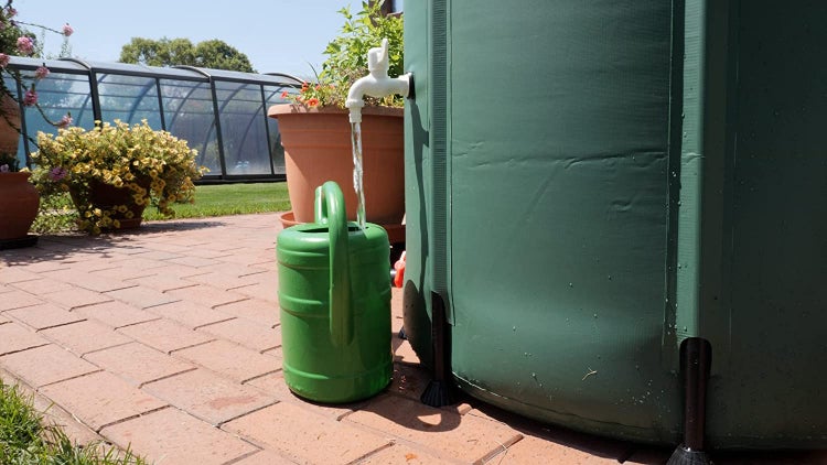 PROREGAL 750 Liter Faltbare Regentonne Renata Wassertank Filter und Schlauchschnelladapter UV-Stabiles PVC