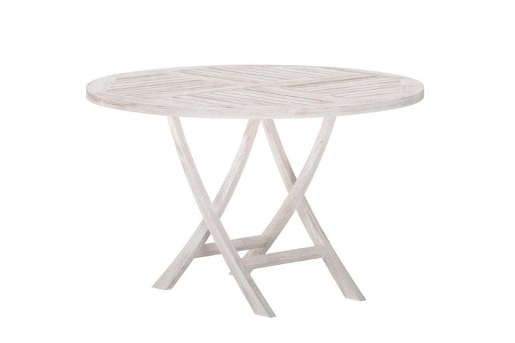 Runder Gartentisch aus hellem Holz mit gemusterter Lattenoberfläche und gekreuztem Untergestell.
