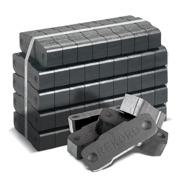 Rekord Braunkohlebriketts gebündelt, Stapel aus Briketts für Kaminöfen und Kamine.