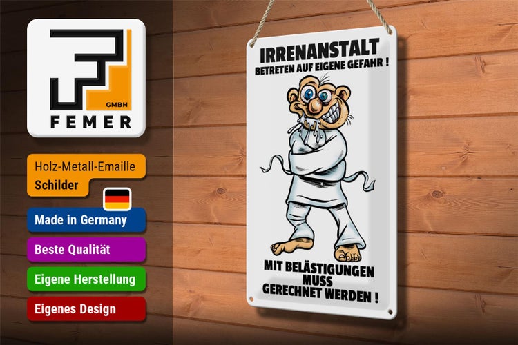 Detailansicht eines Kamintürglases mit ESG-Kennzeichnung