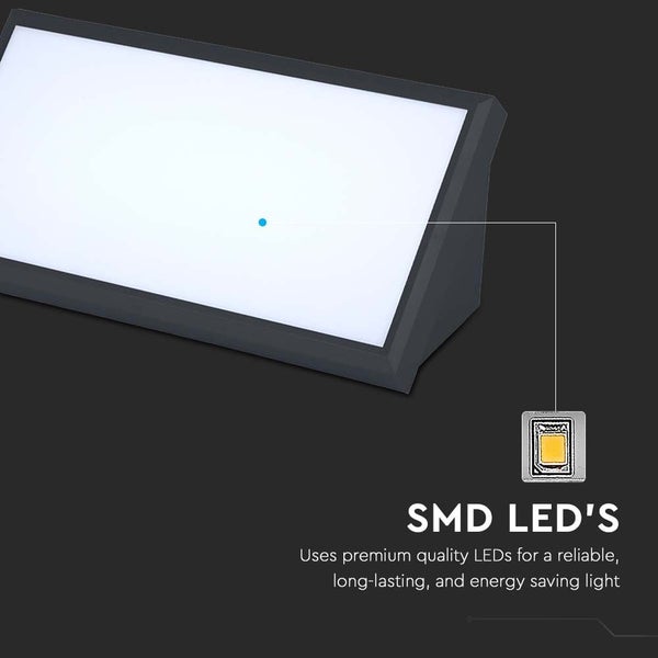 Rechteckige LED-Wandleuchte mit SMD-Technologie für zuverlässiges, langlebiges und energiesparendes Licht.