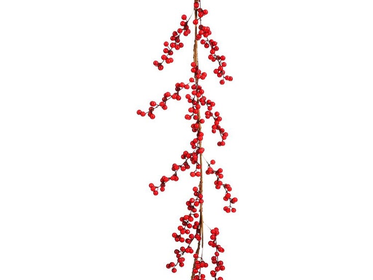 Weihnachtliche Beerengirlande als kunstvolle Dekoration für die Adventszeit.
