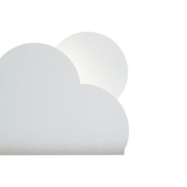 Wandleuchte oder Deckenleuchte in Form einer Wolke mit einem kreisförmigen Element im Hintergrund.