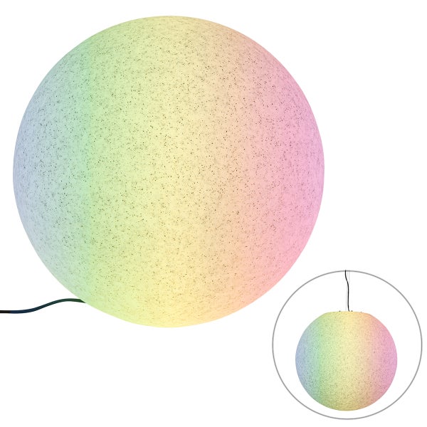 Strukturierte kugelförmige Außenleuchte mit Farbwechselfunktion, verwendbar als Bodenleuchte oder Pendelleuchte.