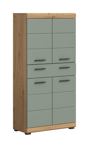 Ein hoher Schrank mit mehreren Schubladen und Türen in Holzoptik und matten Fronten mit schwarzen Griffen für ein modernes Design.