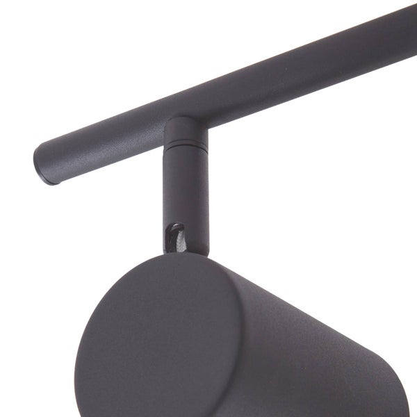 Detailaufnahme einer schwarzen Spotleuchte