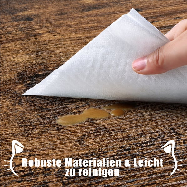 Reinigung einer Holzoberfläche mit einem Tuch