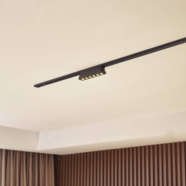 Lindby LED Lumaro (Modern) in Schwarz (6 flammig, ) Wohnzimmerleuchte