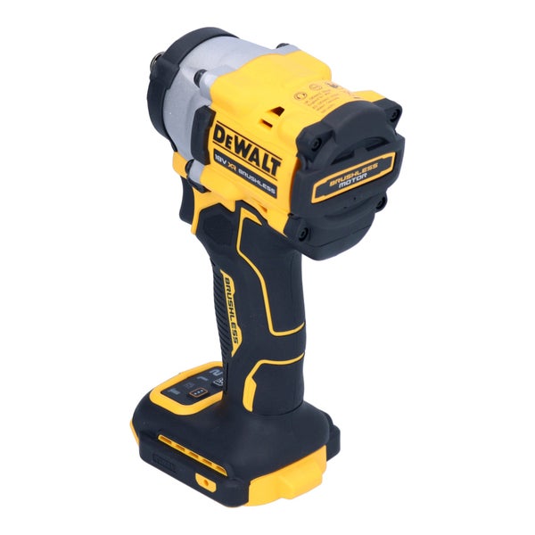 DeWalt 18 Volt XR bürstenloser Akku-Schlagschrauber in kompakter Ausführung, Ansicht von hinten ohne Akku.