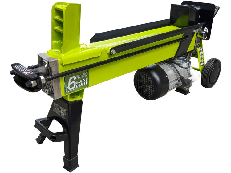 Gartentor mit horizontalen Streben und zwei Betonpfeilern