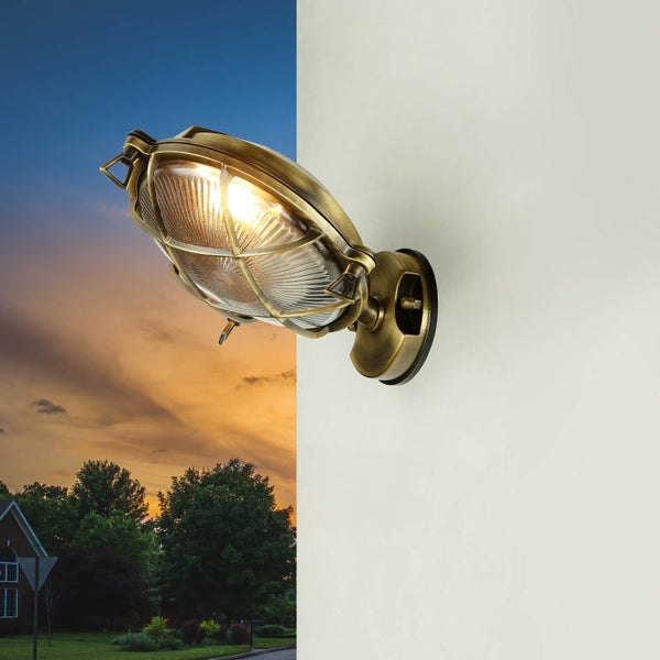Maritime Wandleuchte aus Metall und Glas für den Außenbereich