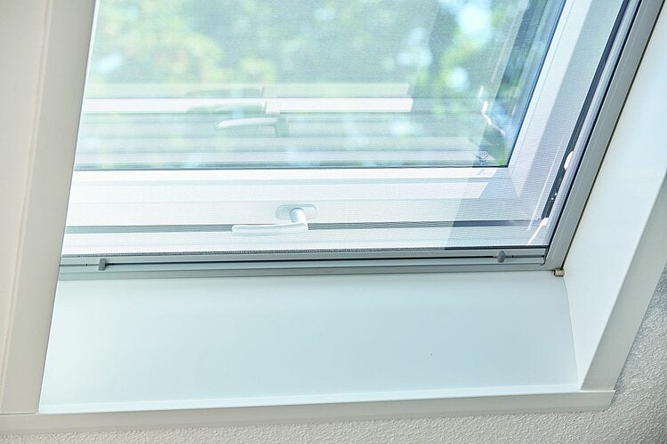 Roto Designo Classic Insektenschutz ZRI M 114/140 84R8 WIT1B
