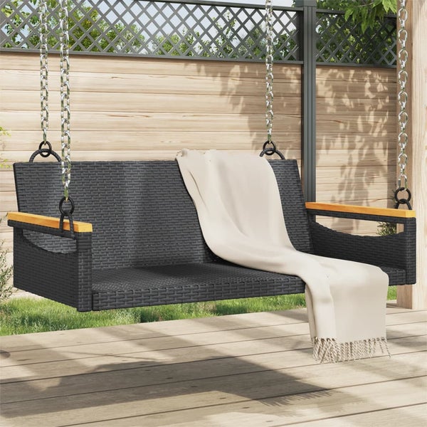 Gartenschaukel aus Polyrattan mit Holzarmlehnen