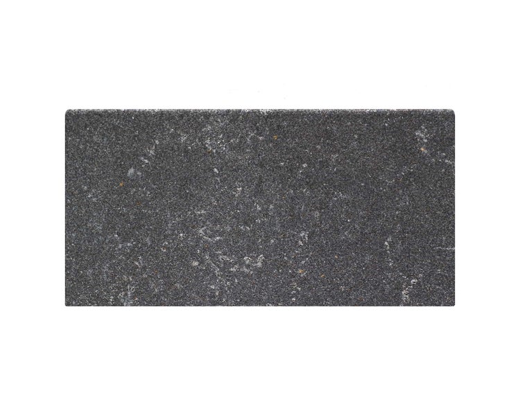 Wohnrausch Basalt Poolumrandung Beckenrandstein BASALT ANTIK, 61 x 30 x 3 cm, 1 Rundkante, getrommelt, dunkelgrau