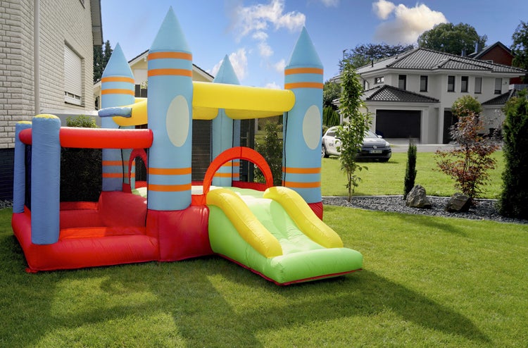Home Deluxe - Aufblasbare Hüpfburg FABI - 270 x 295 x 210 cm - inkl. Gebläse und Zubehör, UV-Beständig I Spielburg Springburg Hüpfschloss