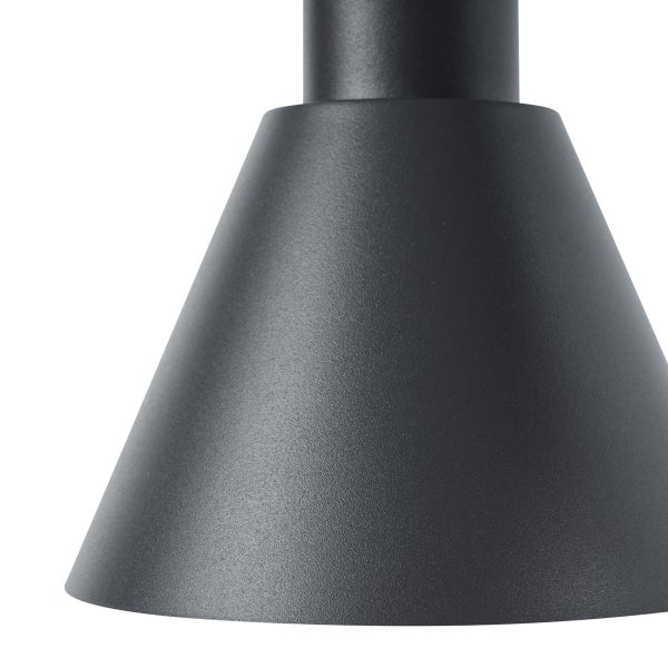 Detail einer konischen Leuchte