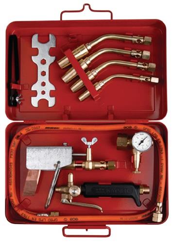 Lötset im roten Koffer