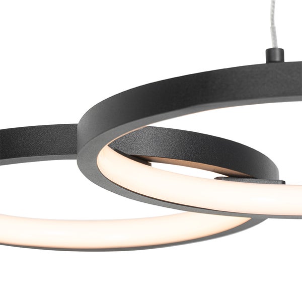 Moderne Hängeleuchte mit ringförmigem Design und integrierter LED-Beleuchtung.