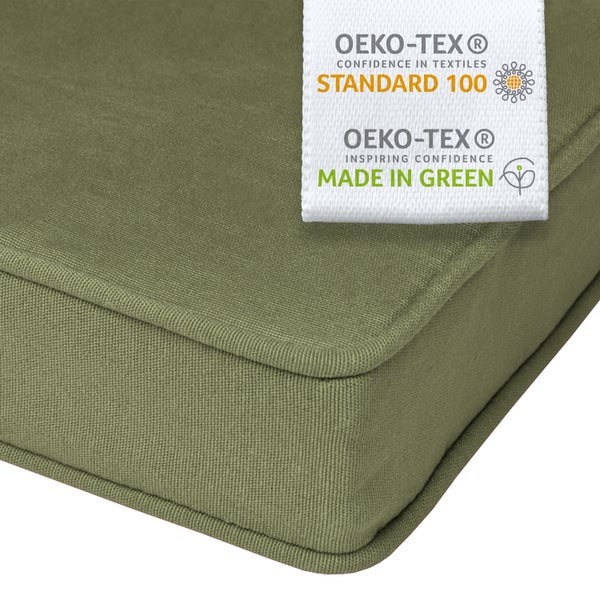 Oeko-Tex Standard 100 und Made in Green Zertifizierung für schadstoffgeprüfte Textilien und nachhaltige Produktion.