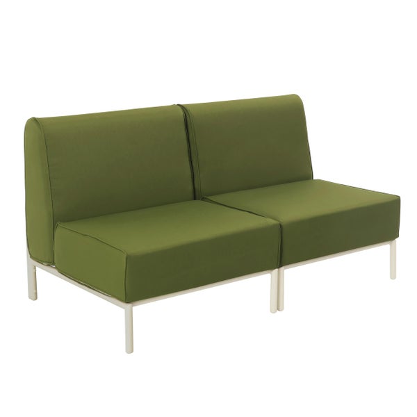 Grünes 2-Sitzer Gartensofa ohne Armlehnen mit weißem Metallgestell.