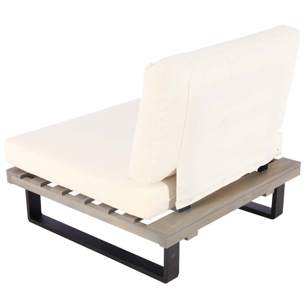 Garten-Lounge-Sessel mit beigem Polster, grauem Holzgestell und schwarzen Metallfüßen.