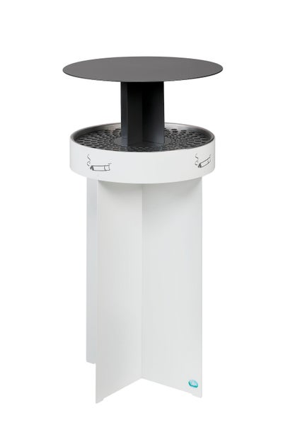 Standaschenbecher aus Metall mit runder Tischplatte, perforiertem Einsatz und Zigaretten-Symbol, Weiß und Dunkelgrau.