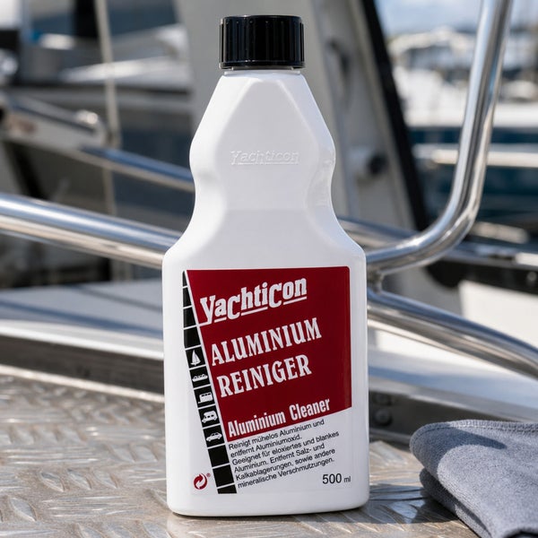 Yachticon Aluminium Reiniger 500 Milliliter Flasche zur Reinigung von Aluminiumoberflächen an Booten und Fahrzeugen