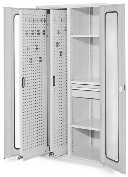 Werkstattschrank mit Lochplatten an den Innenseiten der Türen, Fächern und Schubladen