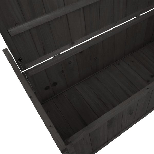 Geöffnete Gartenbox aus Holz