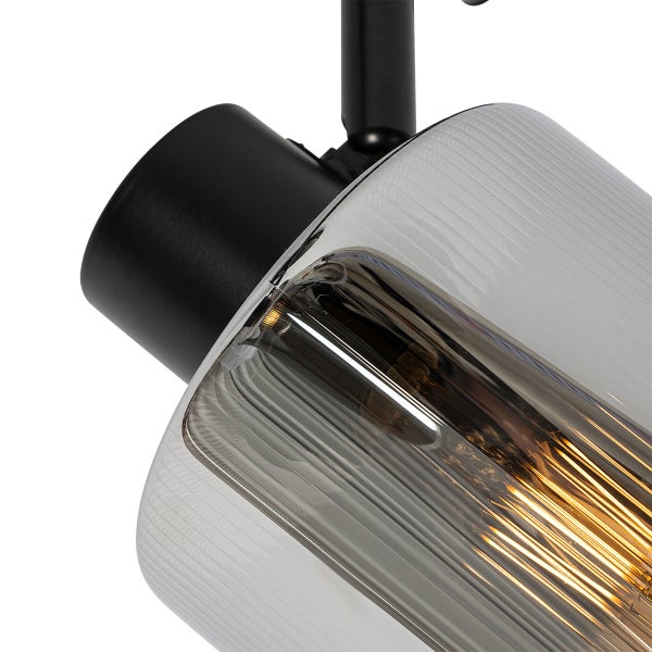 Deckenleuchte mit transparentem Lampenschirm