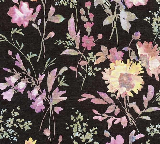 Vliestapete mit floralem Aquarellmuster und Blumenmotiv auf dunklem Untergrund