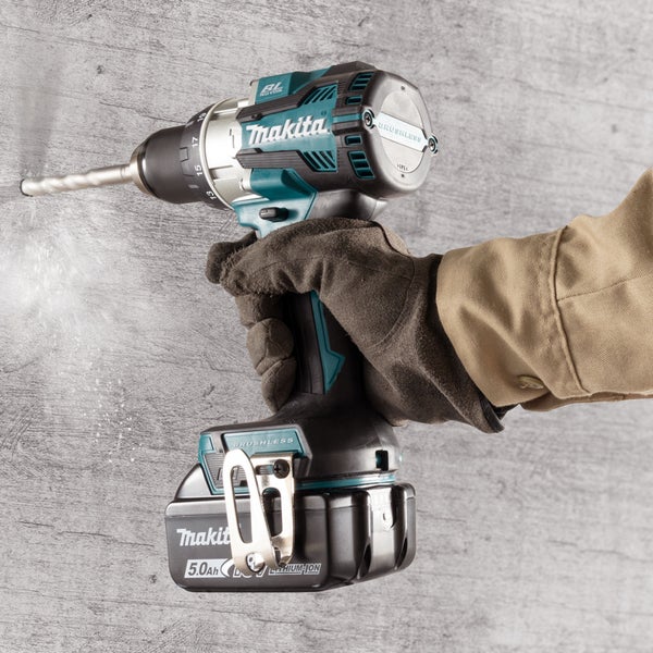 Makita DHP489RTJ Akku-Schlagbohrschrauber 18 V / 2x 5,0 Ah Akku + Ladegerät im MAKPAC