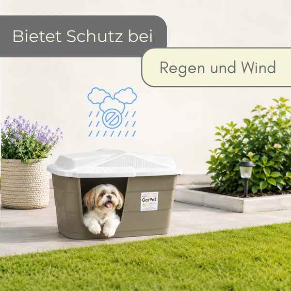 Wetterfeste Hundehütte aus Kunststoff im Garten, Schutz vor Regen und Wind, GarPet Logo, ein kleiner Hund blickt aus dem Eingang.