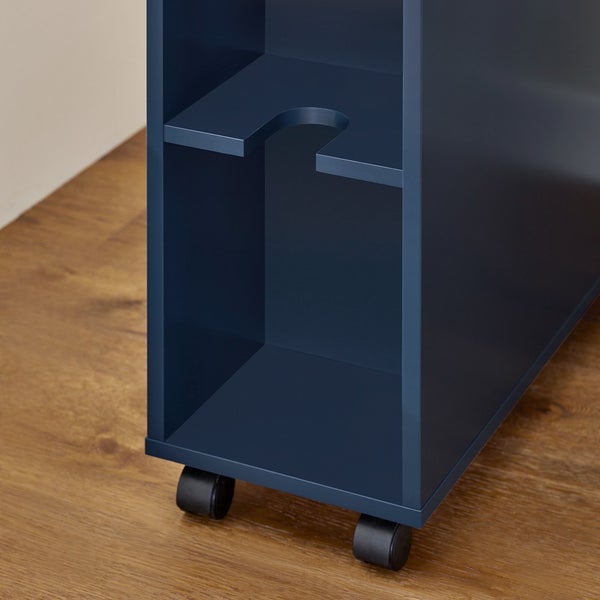 Blauer Rollcontainer mit Fächern zur Aufbewahrung