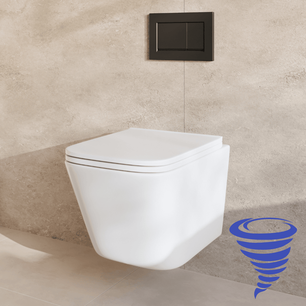 Wandhängendes WC mit WC Sitz und Betätigungsplatte vor einer gefliesten Wand