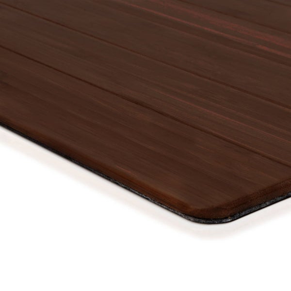 Nahaufnahme einer Tischplatte aus Holz