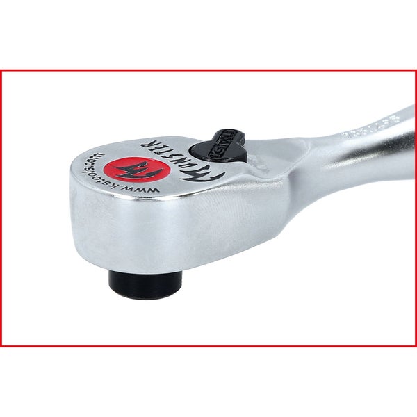 Kopf einer Knarre mit Umschalthebel und Firmenlogo