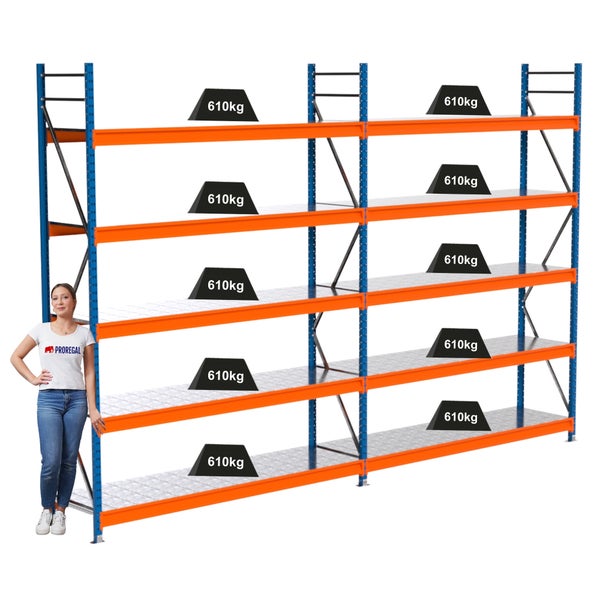 Metallregal mit mehreren Ebenen und einer maximalen Traglast von 610 kg pro Ebene