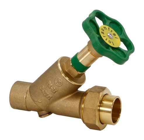 Schrägsitzventil aus Messing mit grünem Handrad für Trinkwasserinstallationen.