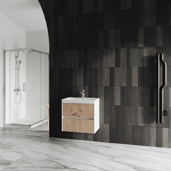 Unterschrank in 60cm in goldeiche geriffelt und Waschtisch - Wandmontage | Cortina